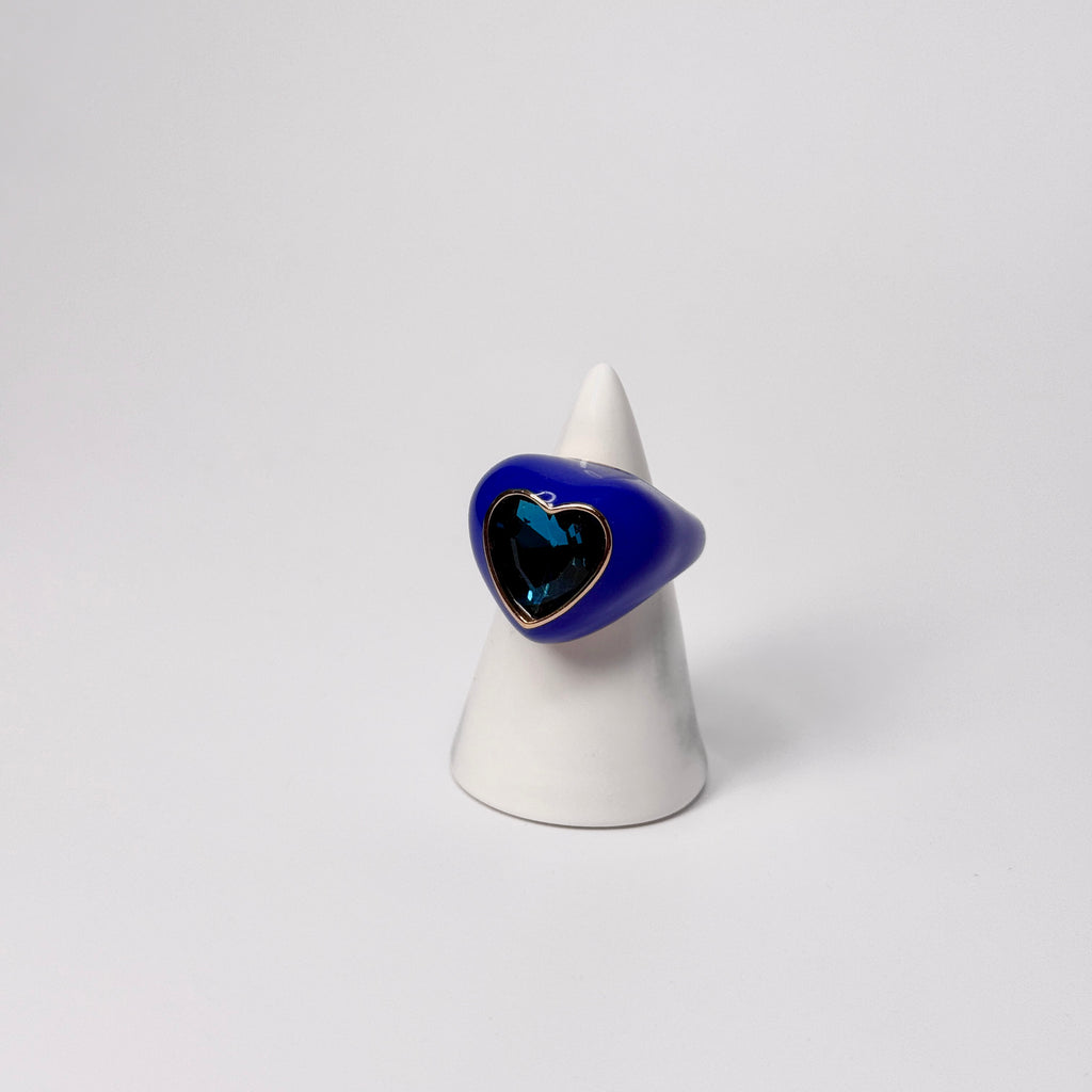 HEARTTHROB RING
