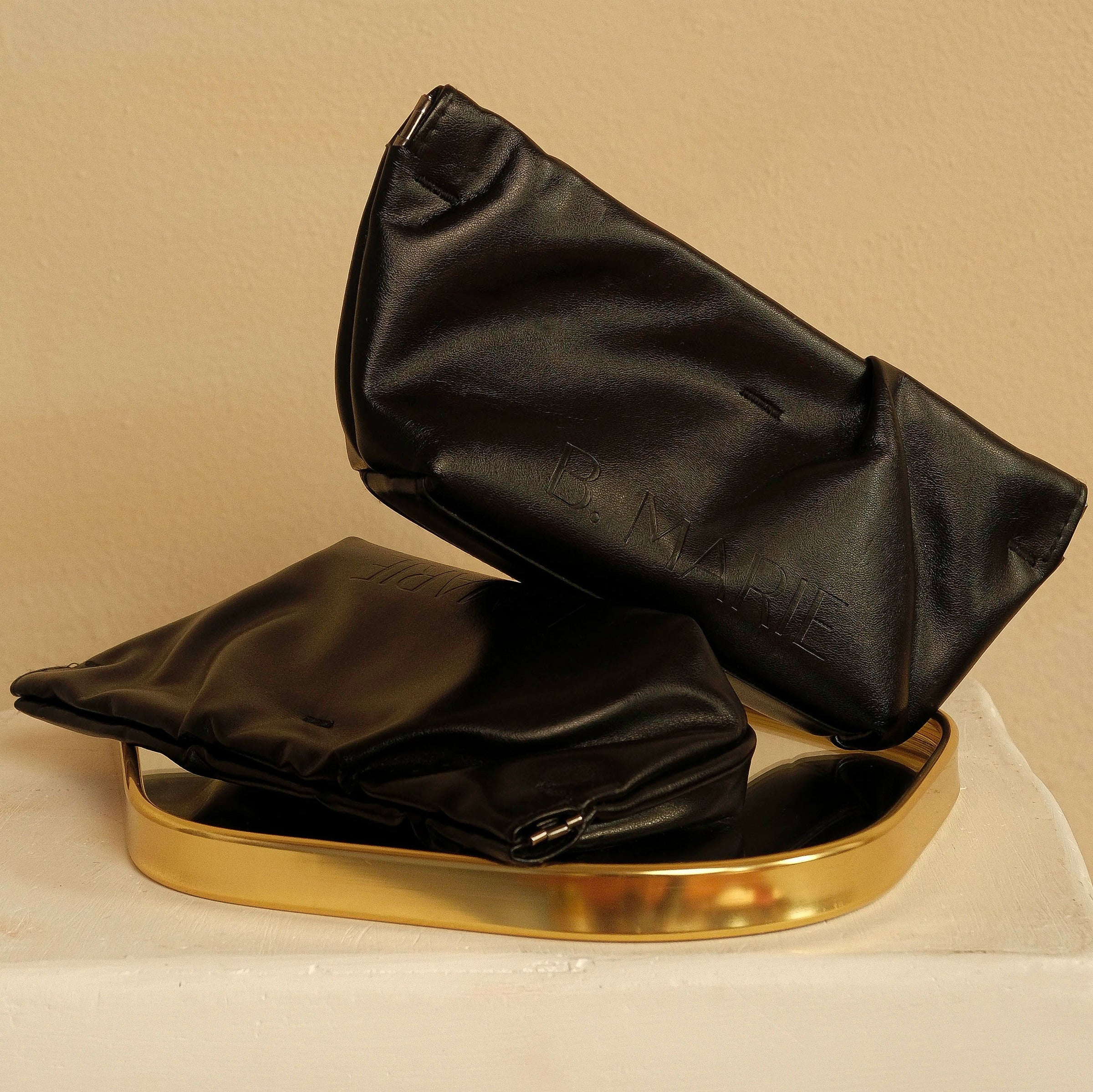 LUXE LEATHER POUCH